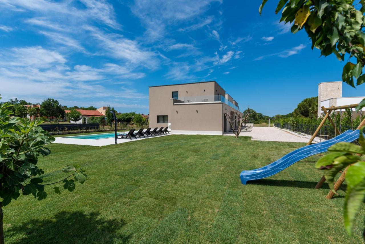 Villa Dafna 포레치 외부 사진